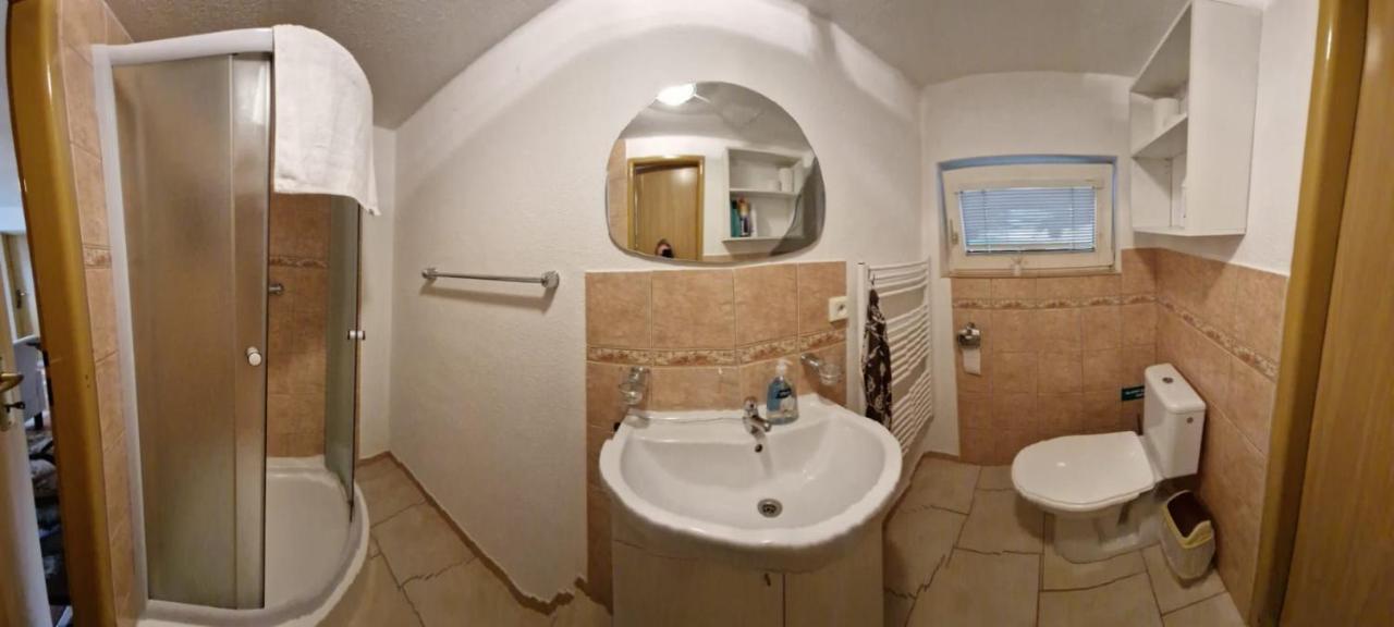 Privat Jan Guest House Vychodna Exterior foto